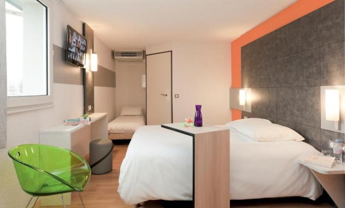 Hotel Ibis Styles Brive Ouest Zimmer foto